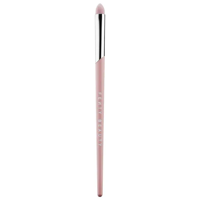 Precise Definition Eyeshadow Brush 220